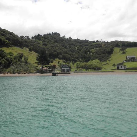 Villa Waiheke Waters Edge à Omiha Extérieur photo
