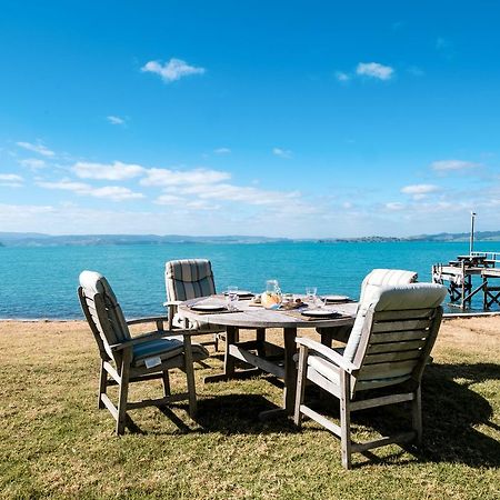 Villa Waiheke Waters Edge à Omiha Extérieur photo